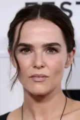 Zoey Deutch