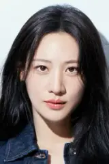 Claudia Kim