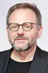 Samuel Finzi