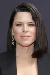 Neve Campbell